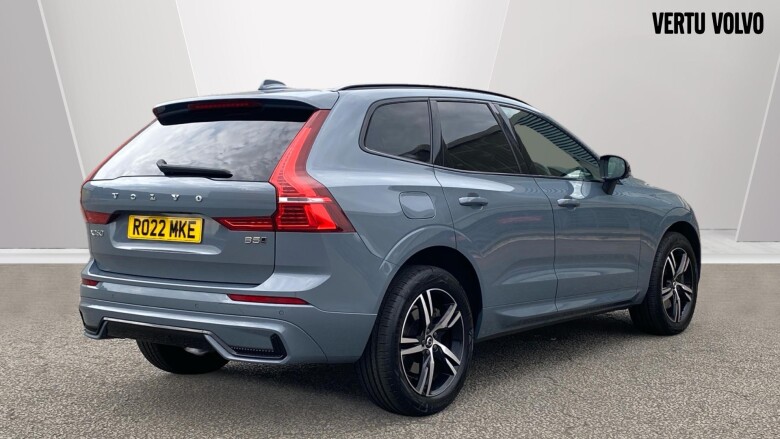 Volvo Xc60 2.0 B5P R DESIGN 5dr AWD Geartronic Petrol Estate
